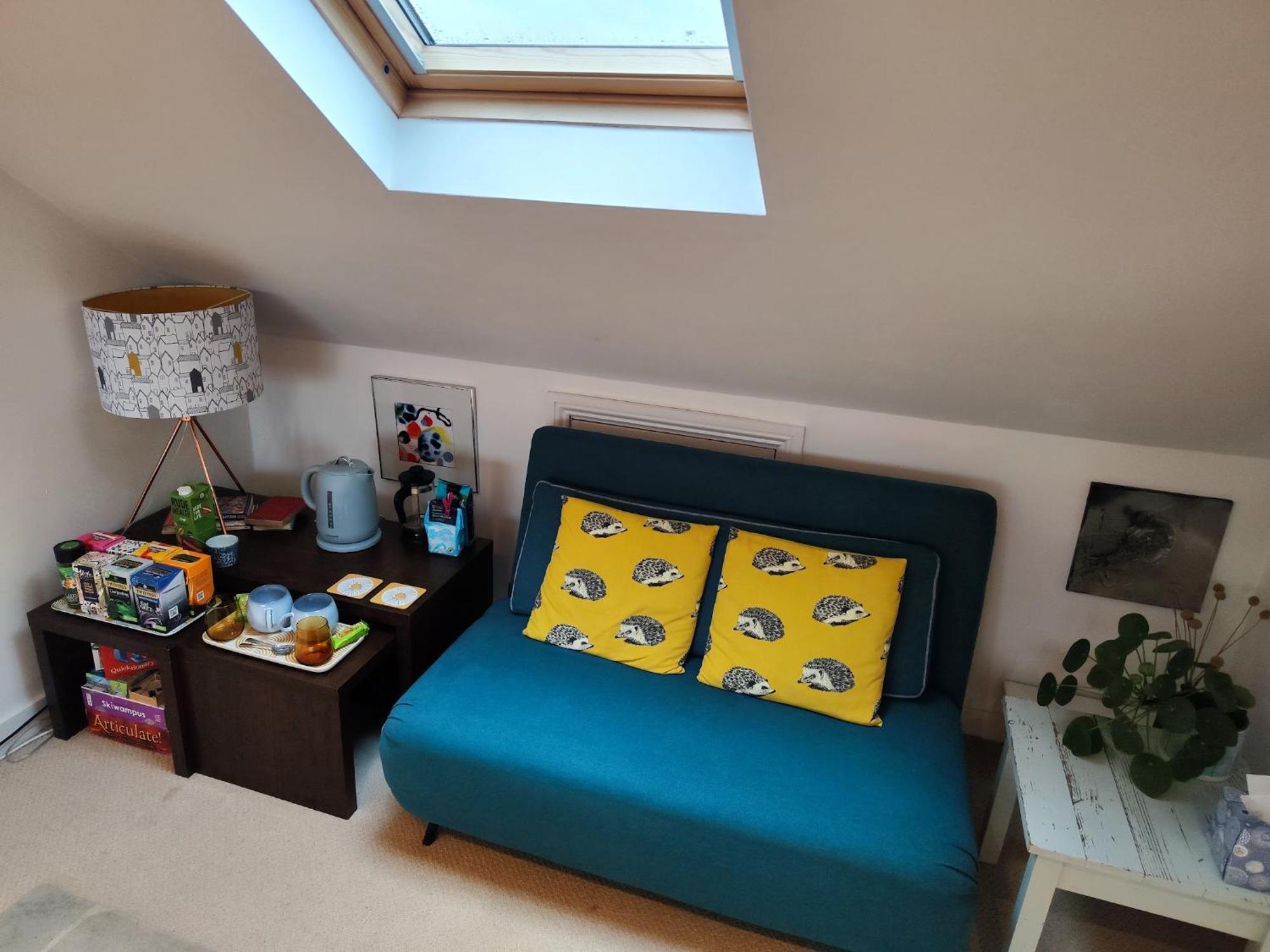 Large Light Loft Room - En Suite Hove Extérieur photo